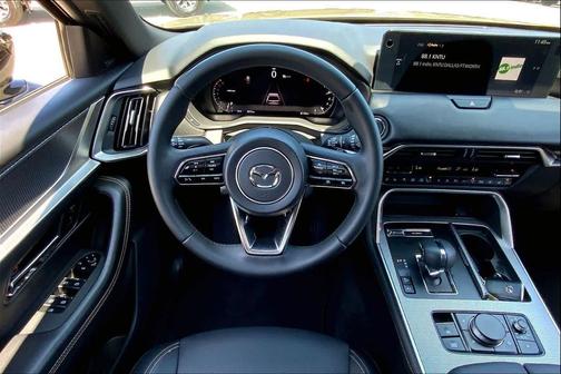 Zircon Sand Metallic 2026 Mazda CX-70 3.3 Turbo S Premium