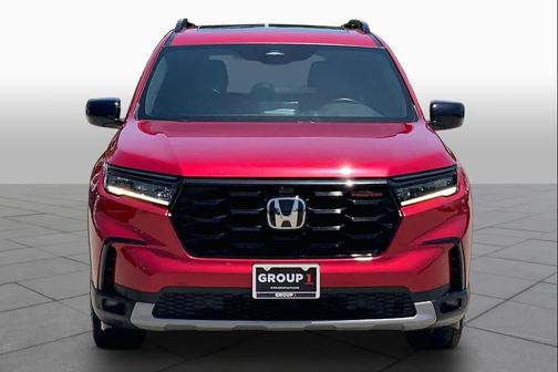 Radiant Red Metallic II 2025 Honda Pilot TrailSport