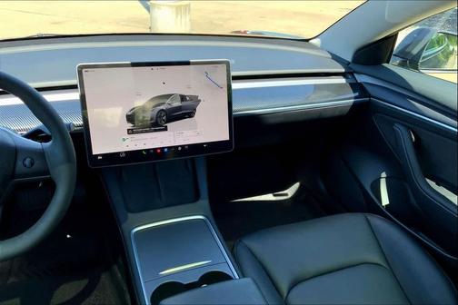 Midnight Silver Metallic 2023 Tesla Model 3 Standard Range