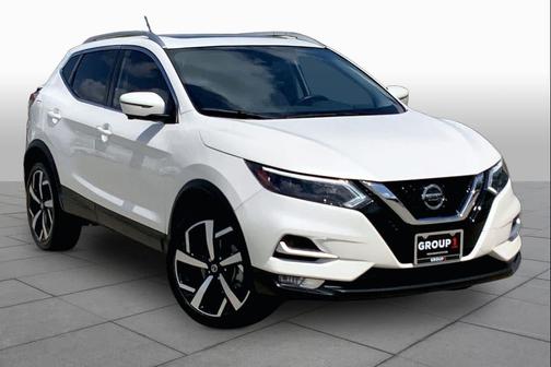 2022 Nissan Rogue Sport SL