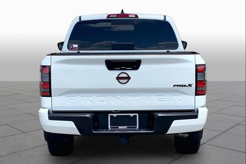 Glacier White 2024 Nissan Frontier PRO-X
