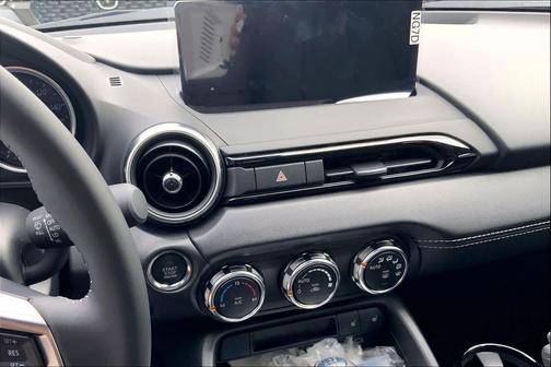 Soul Red Crystal Metallic 2026 Mazda MX-5 Miata Grand Touring