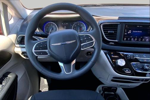 Velvet Red Pearlcoat 2018 Chrysler Pacifica Touring Plus