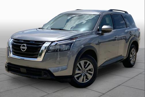Gun Metallic 2025 Nissan Pathfinder SV 4WD