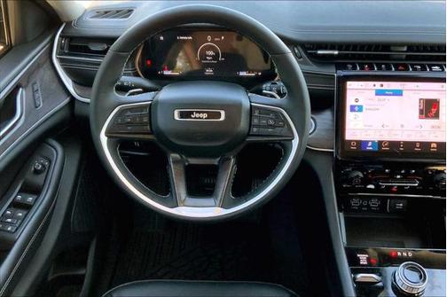 2023 Jeep Grand Cherokee Limited X