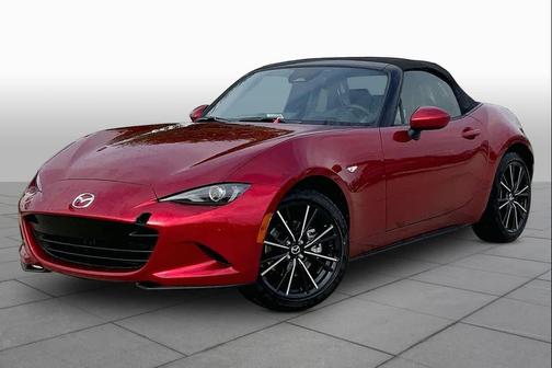 Soul Red Crystal Metallic 2026 Mazda MX-5 Miata Grand Touring