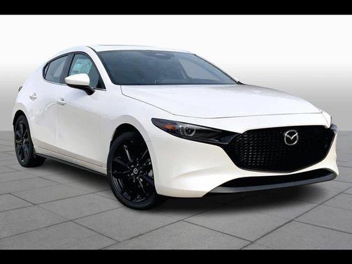 Snowflake White Pearl Mica 2026 Mazda Mazda3 FWD w/Premium Package