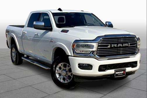 2022 RAM 2500 Laramie Crew Cab 4x4 6'4' Box