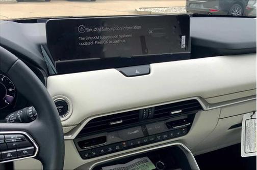 2025 Mazda CX-90 PHEV Premium Plus