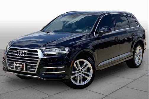 Night Black 2018 Audi Q7 3.0T Prestige