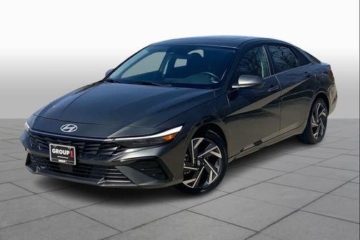 2025 Hyundai ELANTRA SEL