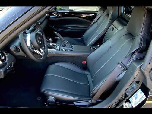 2025 Mazda MX-5 Miata RF Grand Touring