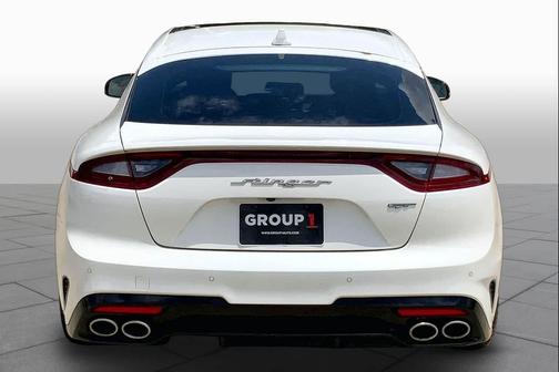 Snow White Pearl 2021 Kia Stinger GT2