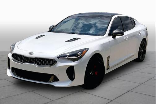 Snow White Pearl 2021 Kia Stinger GT2