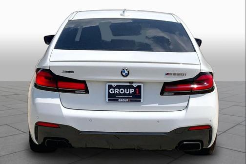 Alpine White 2021 BMW M550 i Xdrive