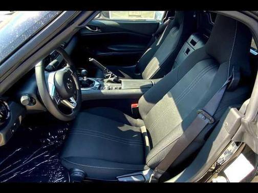 2025 Mazda MX-5 Miata Sport