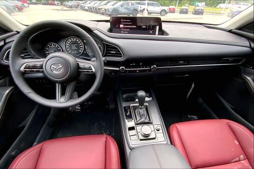 Polymetal Gray Metallic 2026 Mazda CX-30 2.5 S Carbon Edition