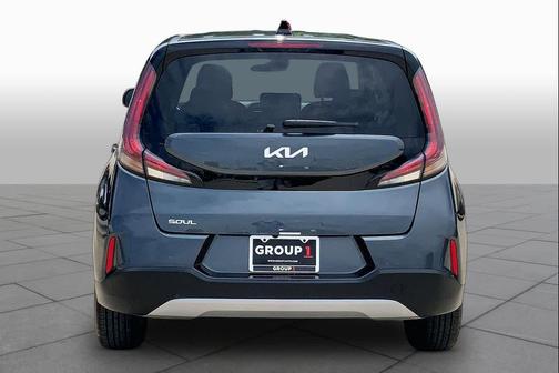 Gravity Gray 2024 Kia Soul LX