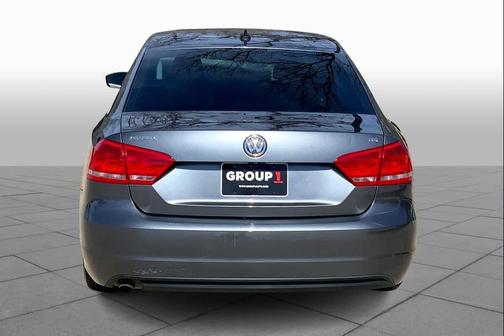 2015 Volkswagen Passat 1.8T Limited Edition