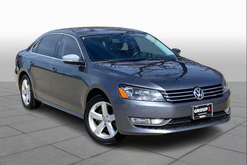 2015 Volkswagen Passat 1.8T Limited Edition