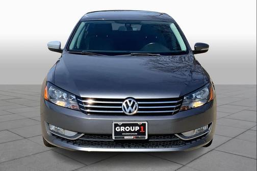 2015 Volkswagen Passat 1.8T Limited Edition