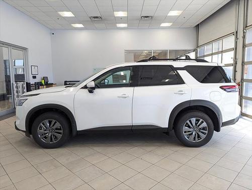 2025 Nissan Pathfinder SV 4WD