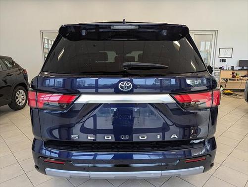 2024 Toyota Sequoia Base