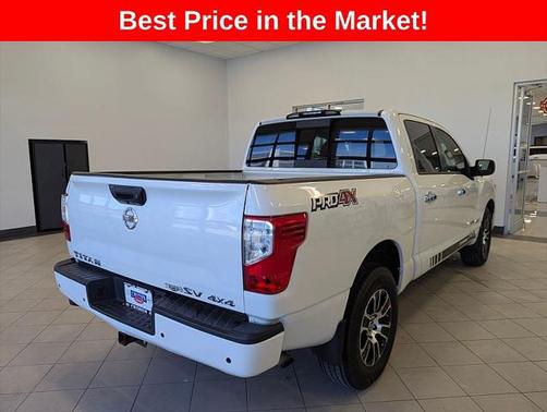 2021 Nissan Titan SV
