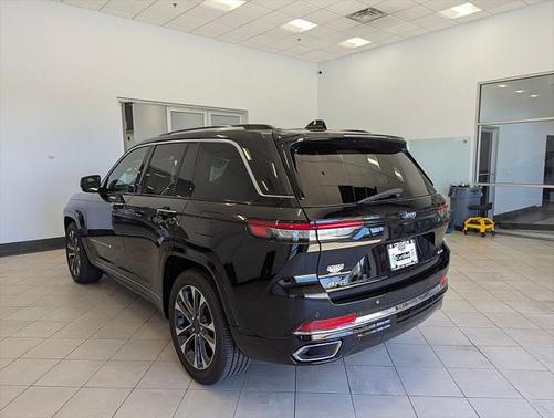 2024 Jeep Grand Cherokee Overland
