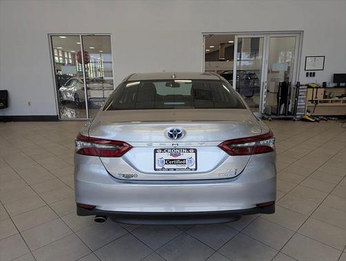 2024 Toyota Camry Hybrid XLE