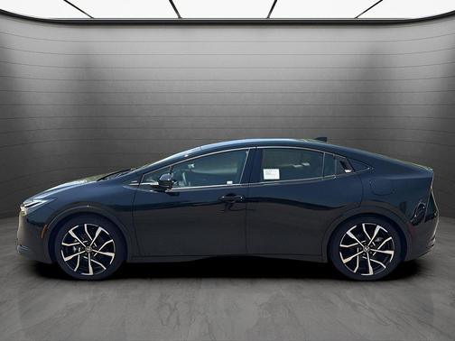 Midnight Black Metallic 2025 Toyota Prius Plug-In Hybrid XSE Premium (Natl)