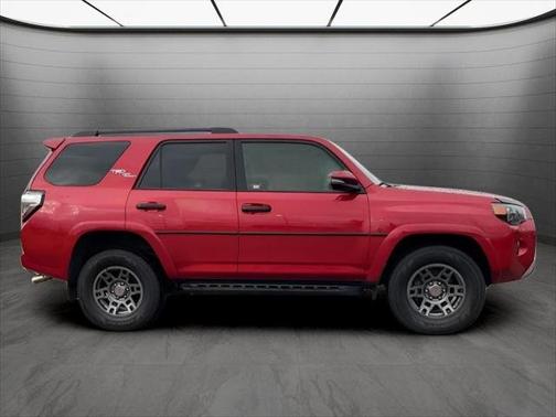 2021 Toyota 4Runner TRD Off Road Premium 4WD (Natl)