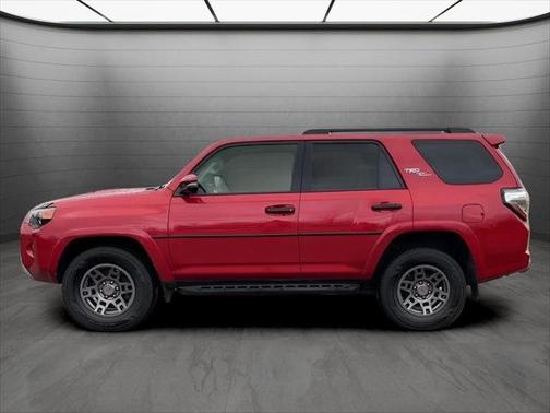 2021 Toyota 4Runner TRD Off Road Premium 4WD (Natl)