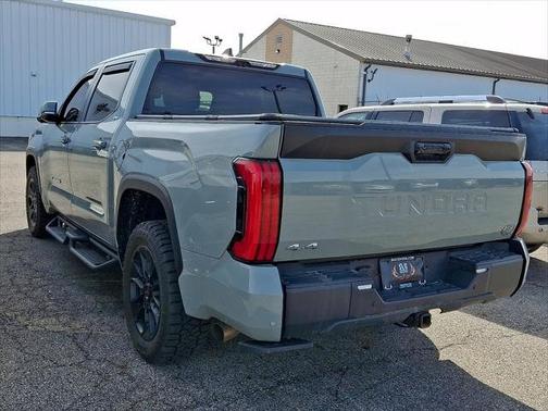 2025 Toyota Tundra SR5 CrewMax 5.5' Bed (Natl)