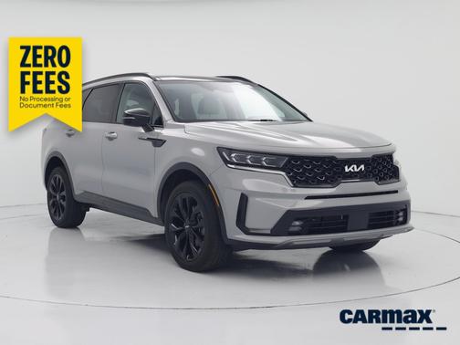 Gray 2023 Kia Sorento SX