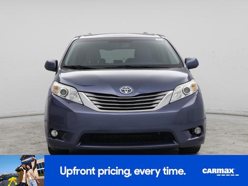 2017 Toyota Sienna XLE Premium