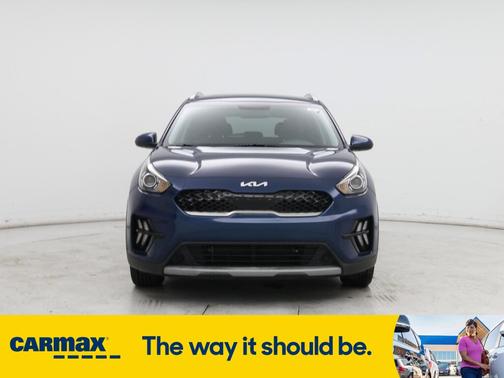 2022 Kia Niro LX