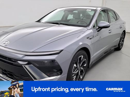 Gray 2025 Hyundai SONATA SEL
