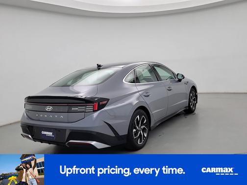 Gray 2025 Hyundai SONATA SEL