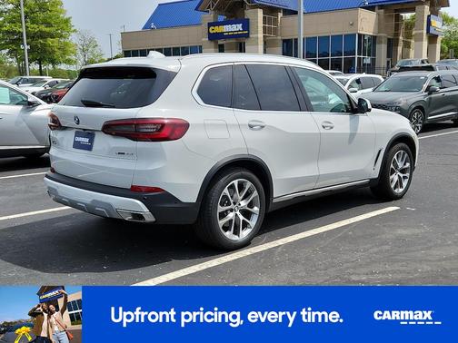 White 2023 BMW X5 sDrive40i