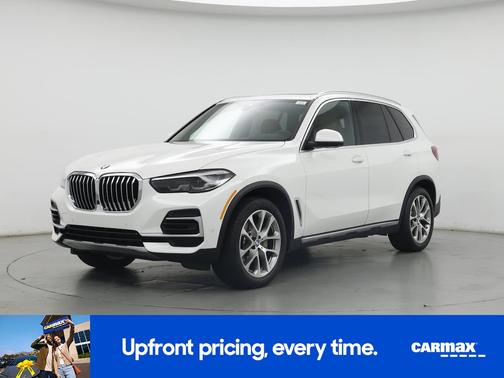 White 2023 BMW X5 sDrive40i
