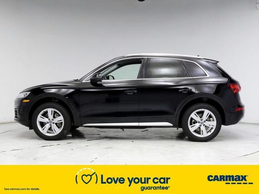 Photo 3 of 26 of 2019 Audi Q5 2.0T Premium