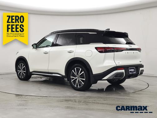 White 2023 INFINITI QX60 Autograph