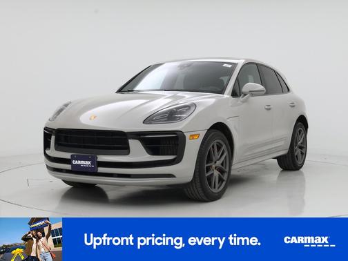 Gray 2022 Porsche Macan S