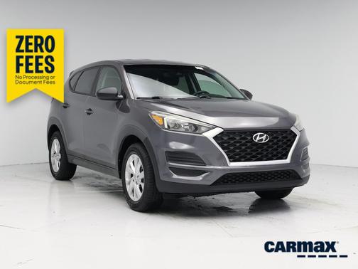Gray 2020 Hyundai TUCSON SE