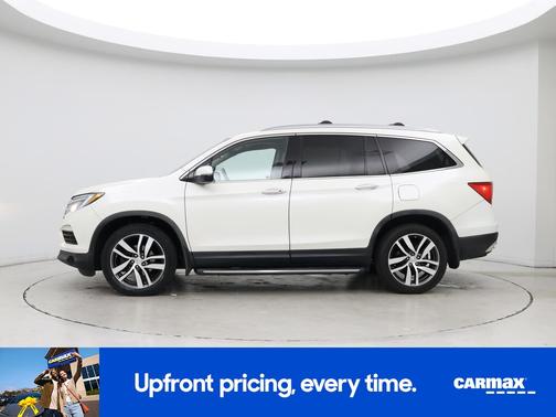 White 2016 Honda Pilot Touring