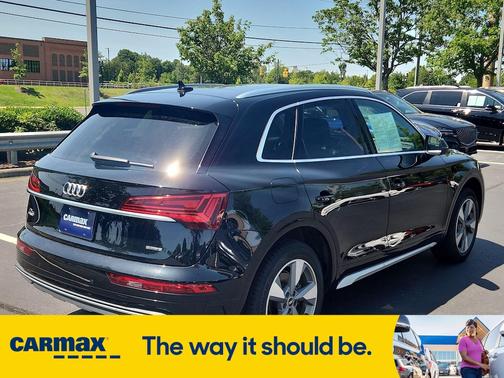 2022 Audi Q5 Premium Plus