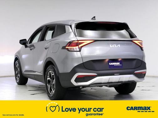Photo 2 of 25 of 2023 Kia Sportage LX