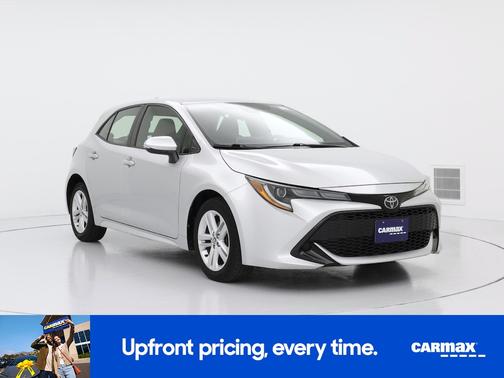 Silver 2019 Toyota Corolla Hatchback SE