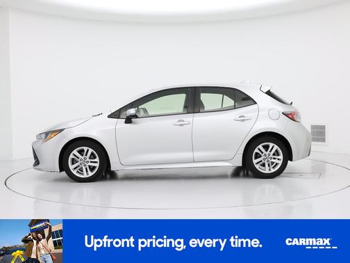 Silver 2019 Toyota Corolla Hatchback SE